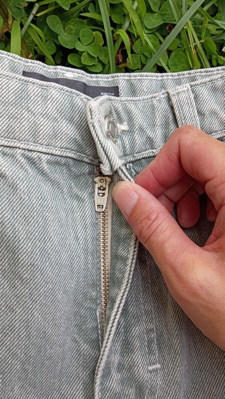 Topshop Barrel Leg Jeans Size 28 Light Wash High Rise Tapered Denim NWOT - Picture 6 of 14